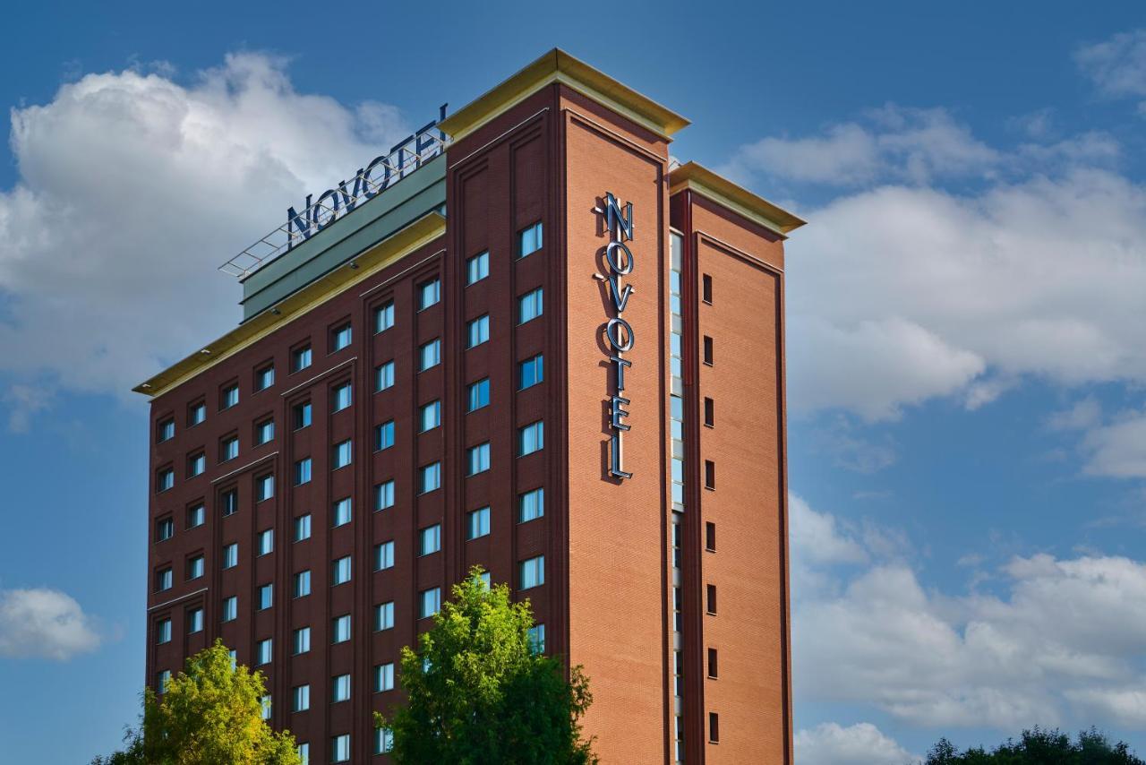 Novotel Torino Corso Giulio Cesare Exterior foto